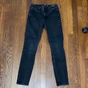 High rise Hollister Skinny Black Jeans Sleek Fit